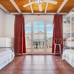Beautiful 3 Bed Apartment